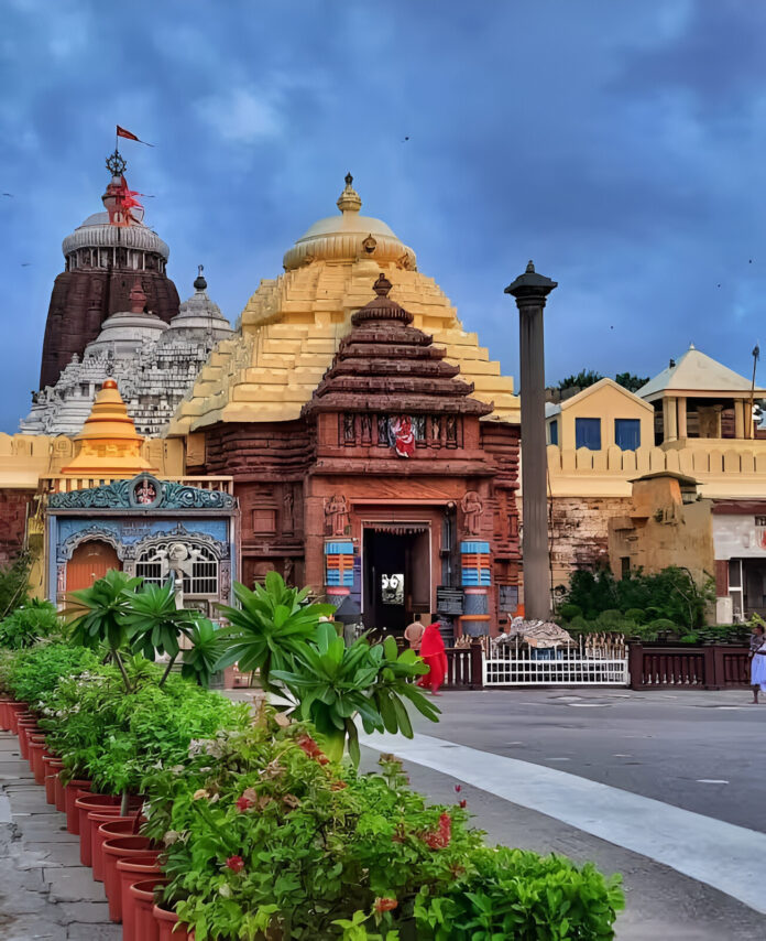 भगवान जगन्नाथ के रत्न भंडार के खोल दिए पट,वर्षो की जिज्ञासा का मिलेगा जवाब