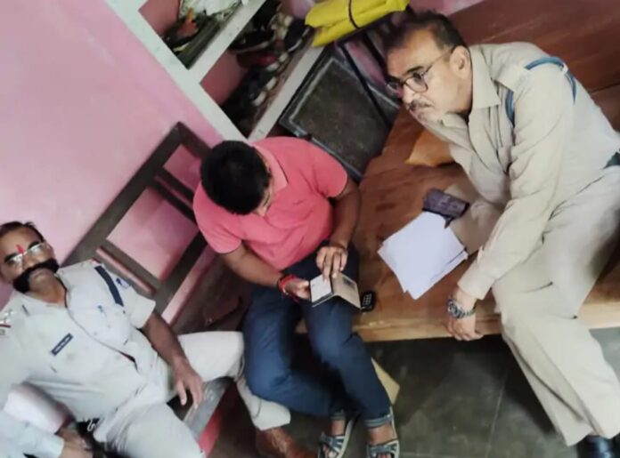 सीधी:-बरदैला में एडवोकेट के घर के पास जोरदार धमाका, पूरे गांव में दहशत