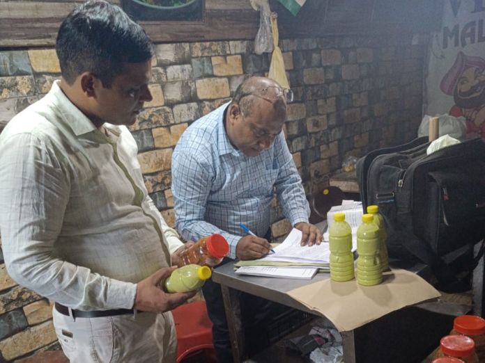 सीधी:- मिलावटखोर व्यवसायियों में मचा हड़कंप, खाद्य विभाग की छापेमारी