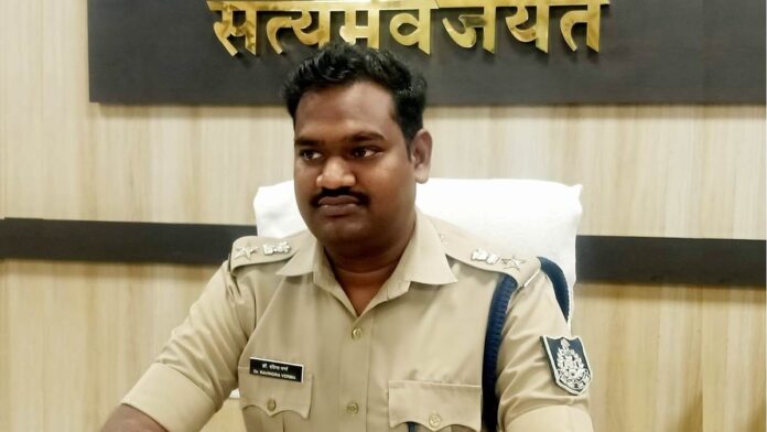 सीधी में पुलिस अधीक्षक के अभियान से मचा हड़कंप: 21 गांजा तस्करों पर कार्रवाई, 82 किलो गांजा बरामद