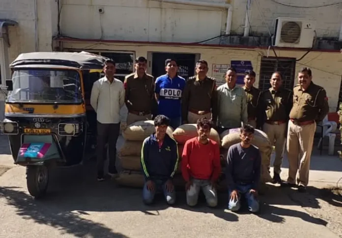 झालरापाटन कृषि मंडी में सोयाबीन चोरी, तीन आरोपी गिरफ्तार