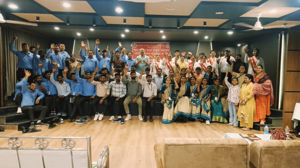 टाटा कॉलेज के विवेकानंद सभागार में तनावमुक्त जीवनशैली पर कार्यशाला आयोजित