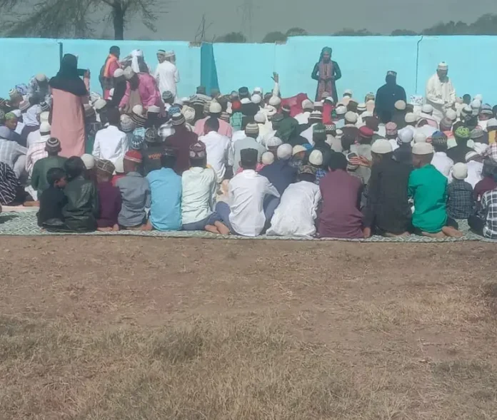 सीधी:- अमन और भाईचारे का त्योहार, उल्लासपूर्ण माहौल में अदा हुई नमाज
