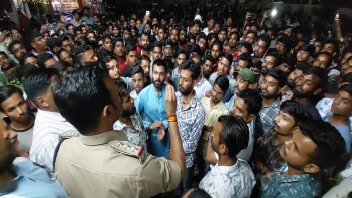 रतलाम के जावरा में तिलक विवाद से तनाव, थप्पड़कांड के बाद हंगामा