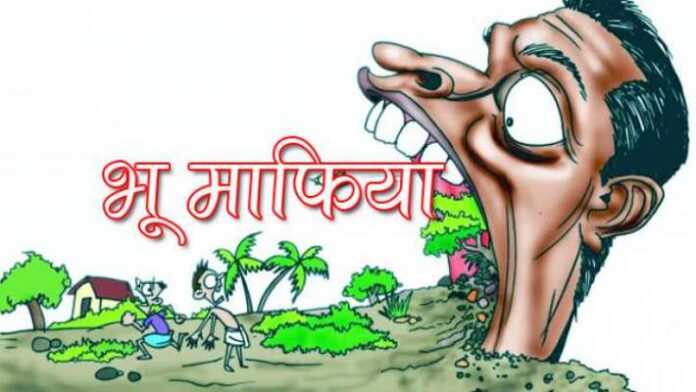 NH43 के किनारे शासकीय भूमि पर बना आलीशान मकान, पटवारी की रिपोर्ट तहसील कार्यालय को सौंपी गई