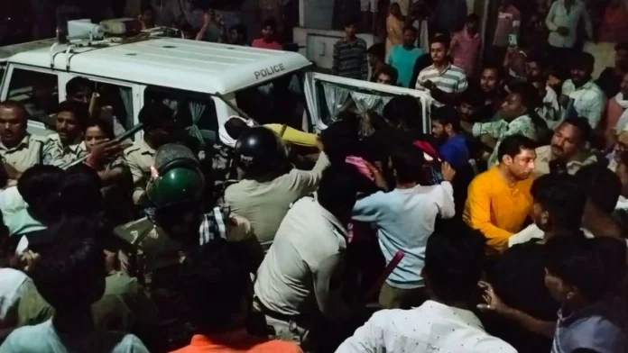 शाजापुर: महिला के घर में देर रात युवक की मौजूदगी से हंगामा, इलाके में तनाव, पुलिस ने की कार्रवाई