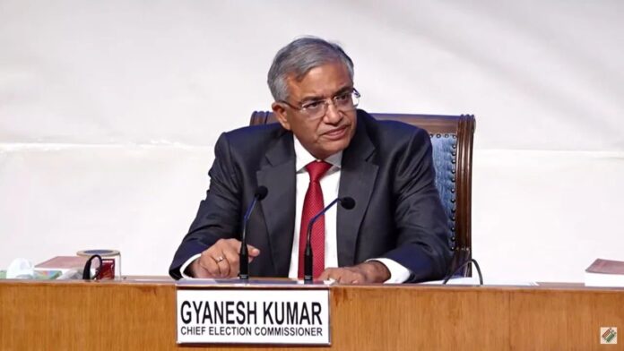 CEC ज्ञानेश कुमार पर ‘वोट चोरी’ का आरोप, विपक्ष लाएगा महाभियोग प्रस्ताव?