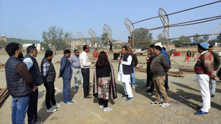 सिहावल विधायक विश्वामित्र पाठक ने मुख्यमंत्री के प्रस्तावित कार्यक्रम को लेकर बहरी में तैयारियों का लिया जायजा